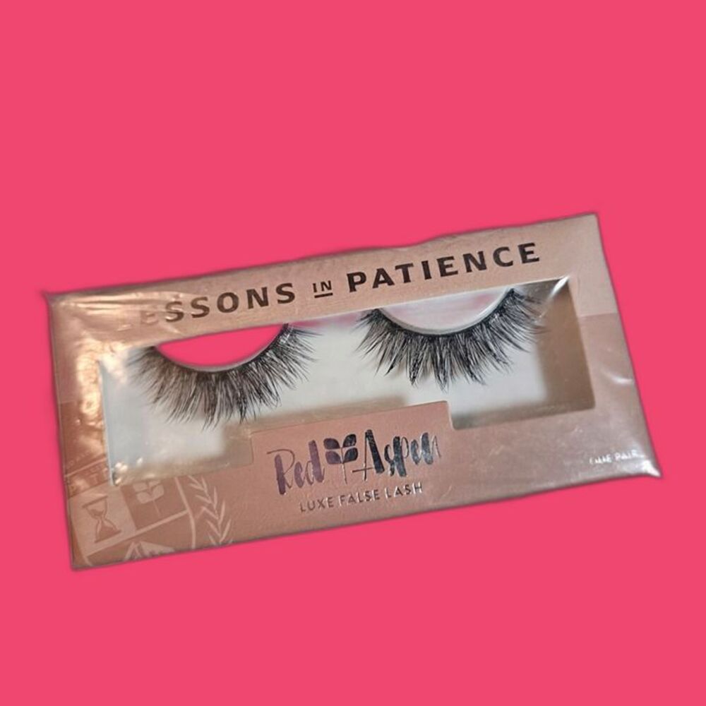 Red Aspen Luxe False Lashes Lessons in Patience Faux Mink NEW